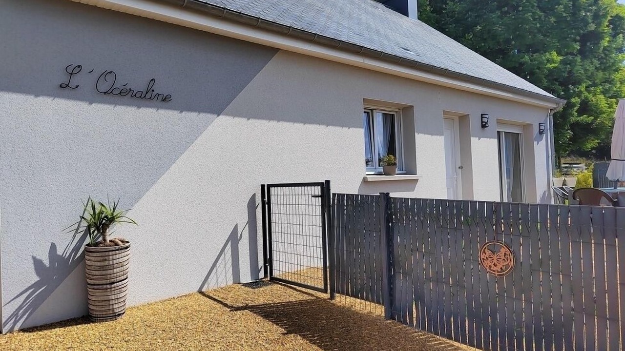 Photo of Outdoor in La Lucerne-dʼOutremer