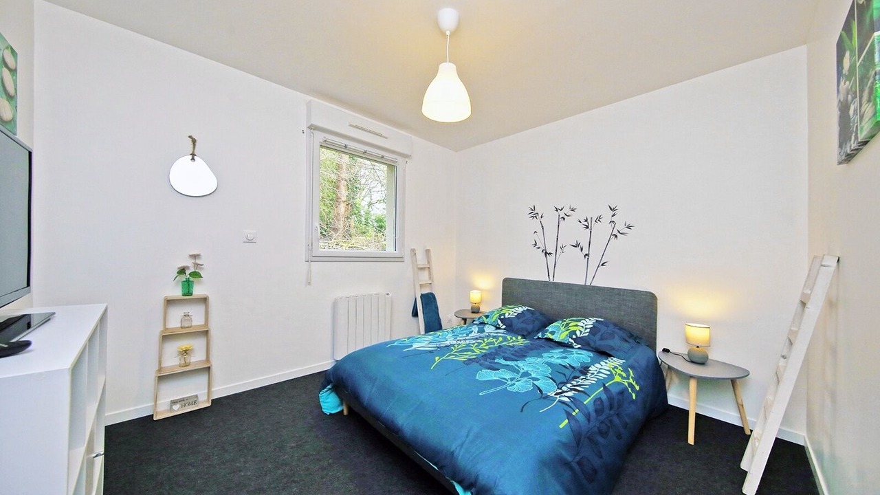 Photo of Bedroom in La Lucerne-dʼOutremer