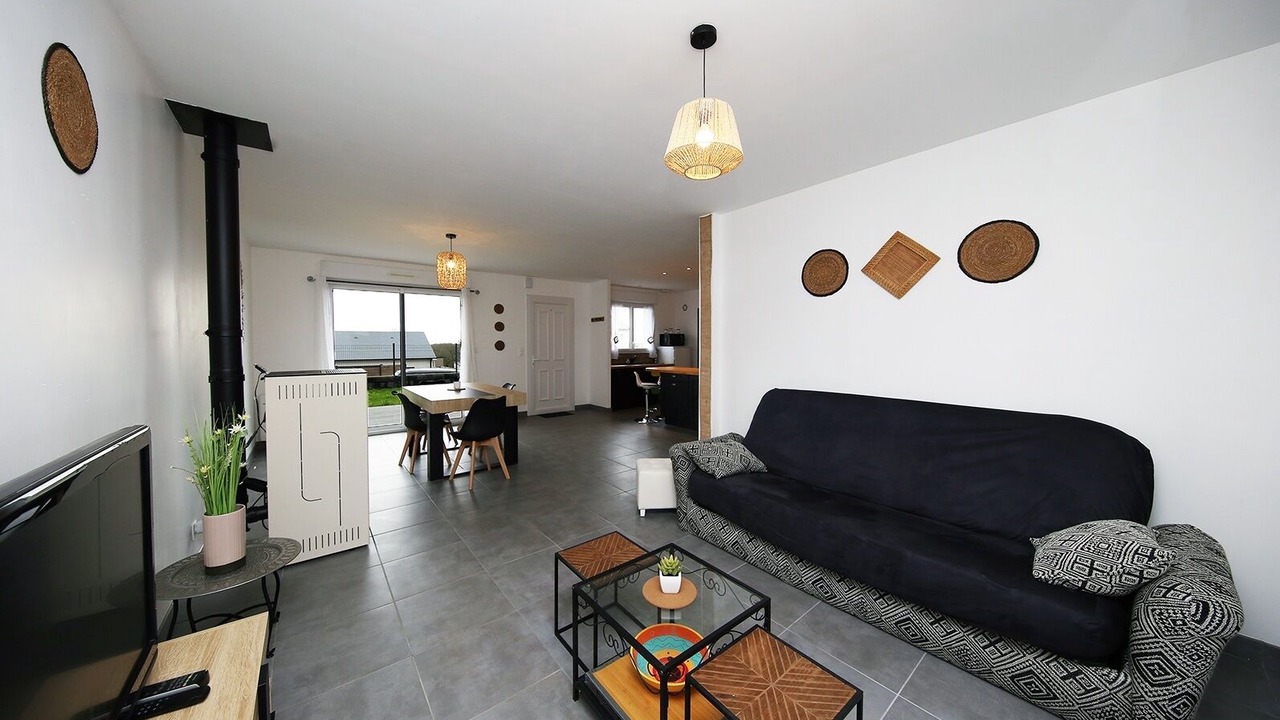 Photo of Livingroom in La Lucerne-dʼOutremer
