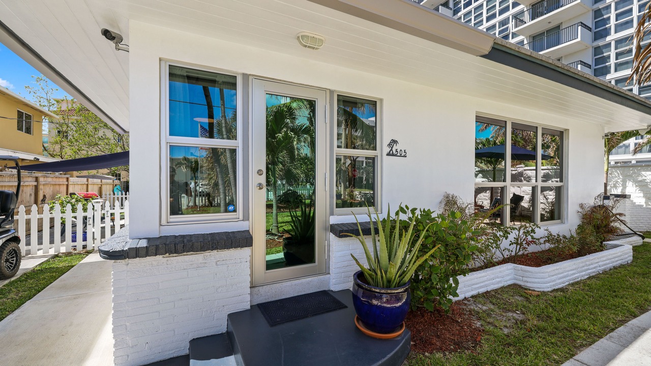 Photo of Others in Pompano Beach