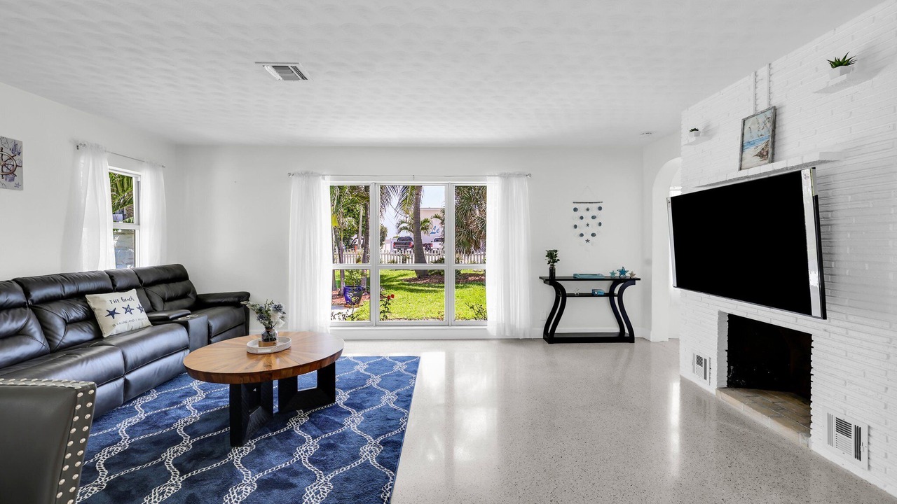 Photo of Others in Pompano Beach