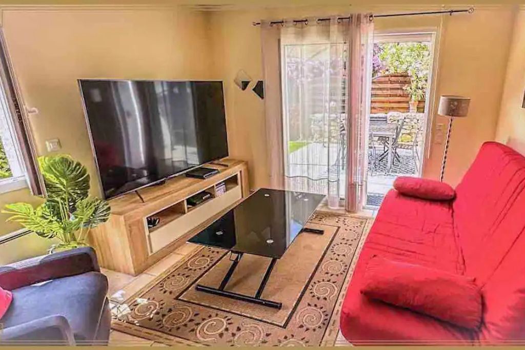 Photo of Livingroom in Sussargues