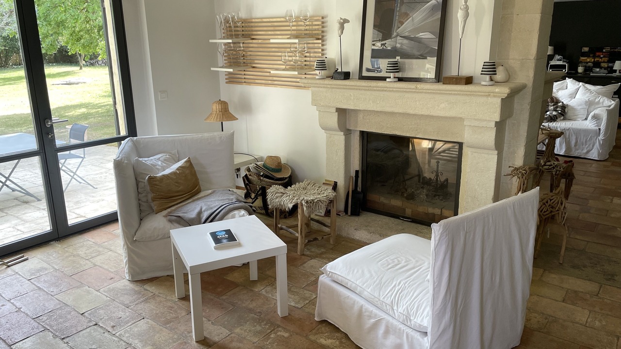 Photo of Livingroom in Saint-Quentin-la-Poterie