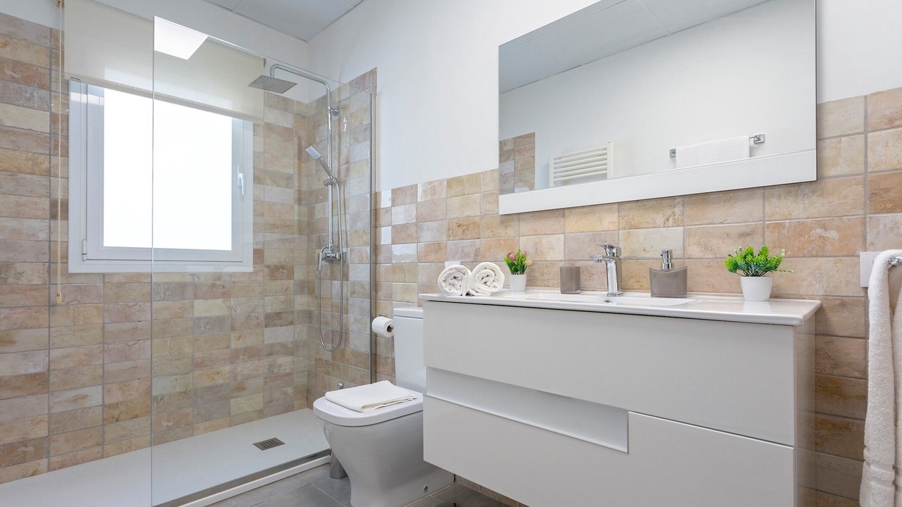 Photo of Bathroom in Distrito Norte Sierra