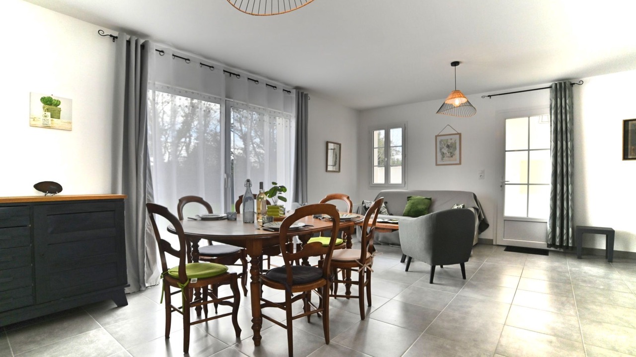 Photo of Bedroom in Le Chateau-d'Oleron
