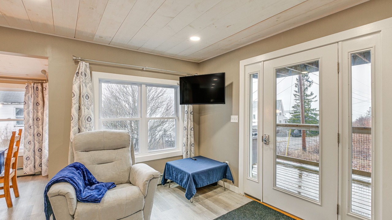 Photo of Livingroom in Lubec