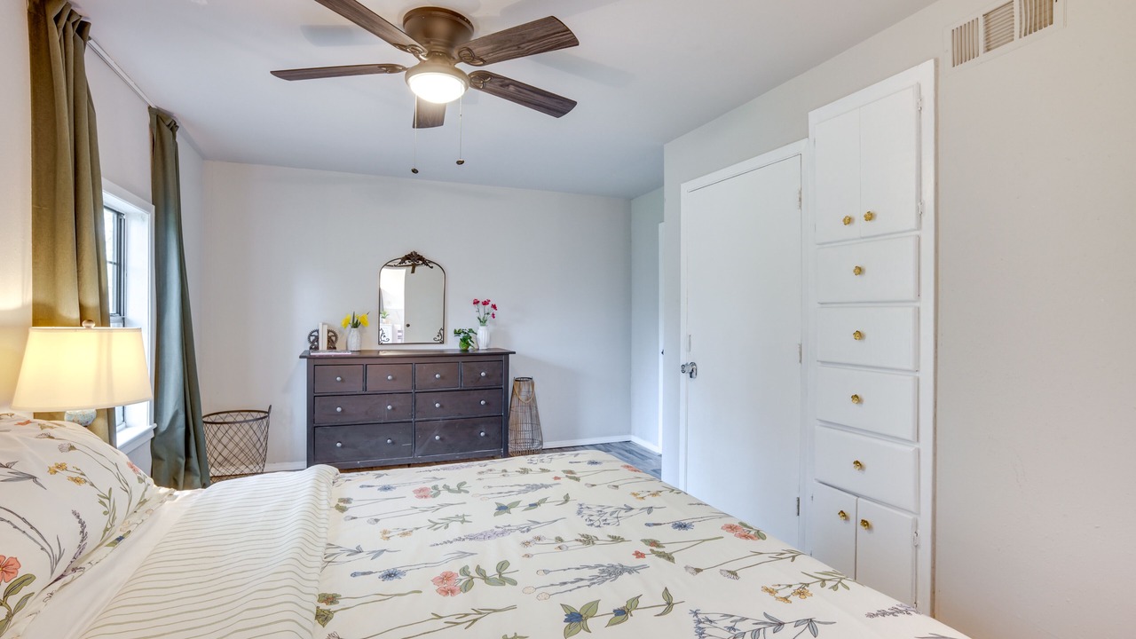 Photo of Bedroom in Willis