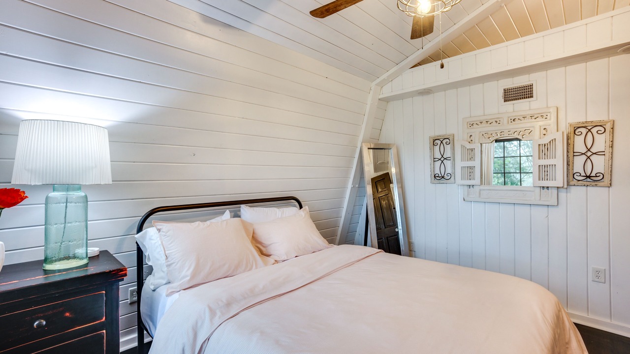Photo of Bedroom in Willis
