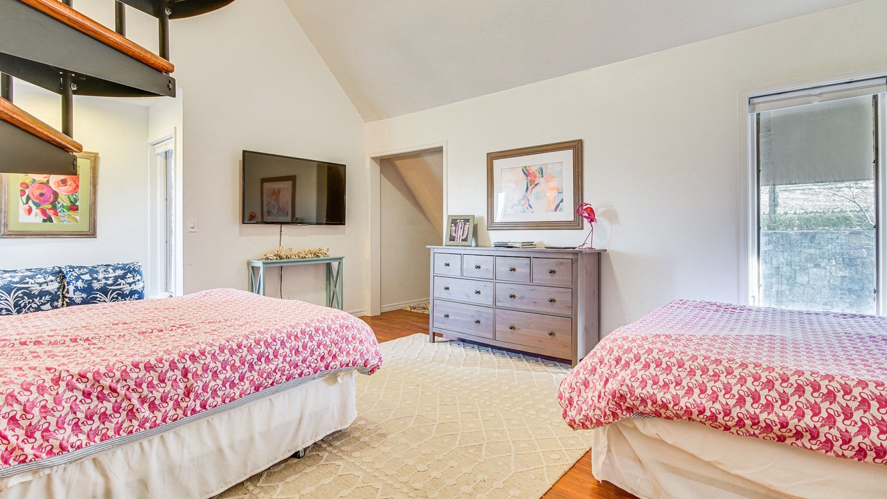 Photo of Bedroom in Vinita