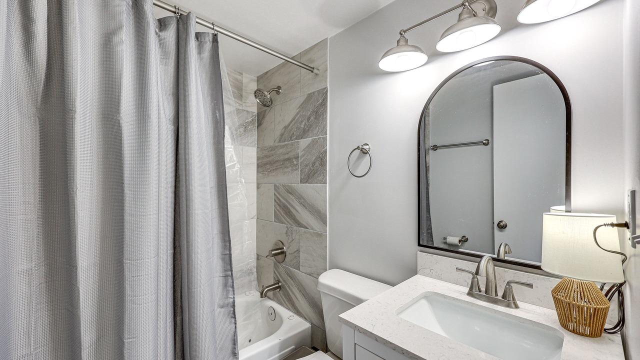 Photo of Bathroom in New Blaine