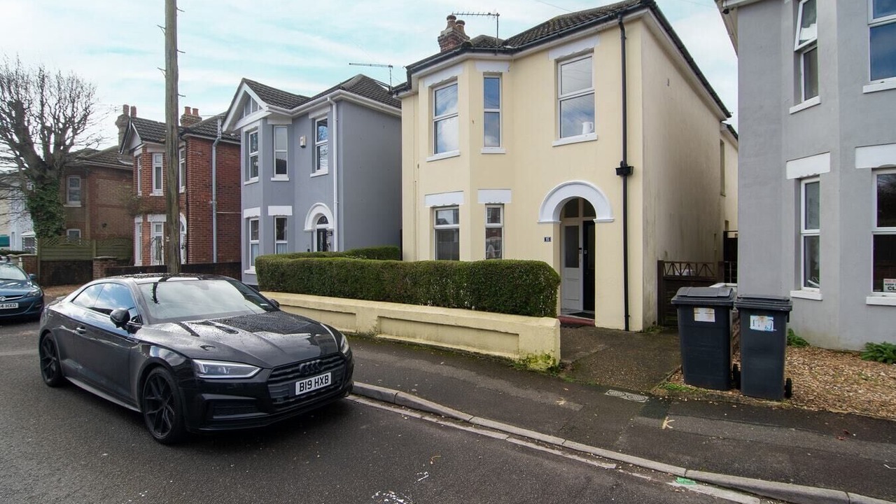 Photo of Outdoor in Boscombe