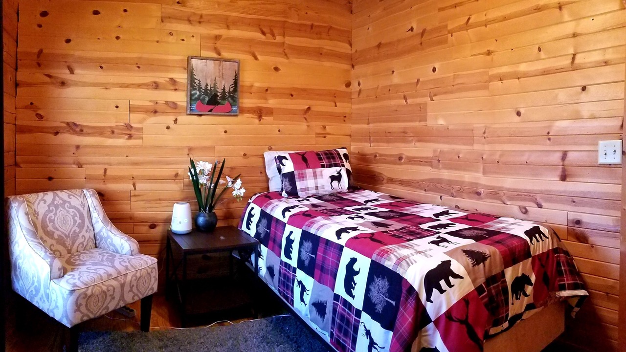 Photo of Bedroom in Johnson County
