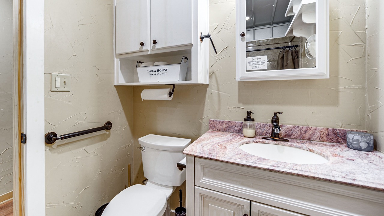 Photo of Bathroom in Gouldbusk