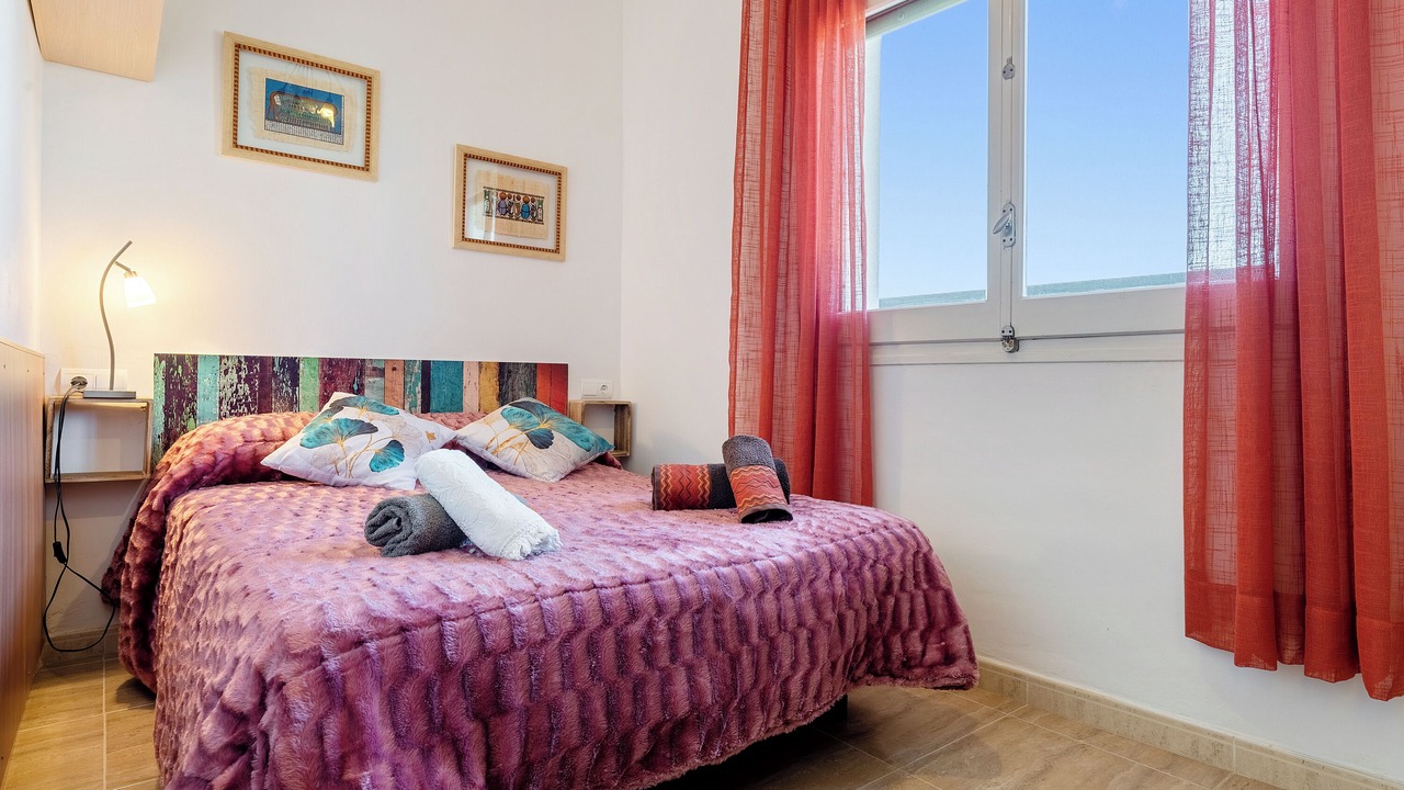 Photo of Bedroom in Deltebre
