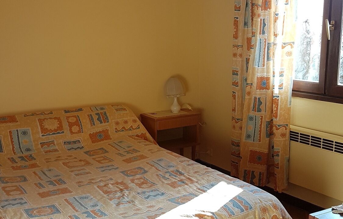 Photo of Bedroom in Saint-Victor-et-Melvieu