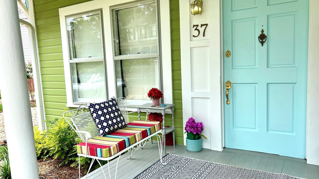 Photo of Patio Balcony in Natchez