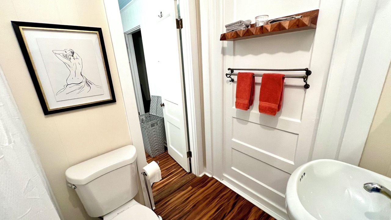 Photo of Bathroom in Natchez