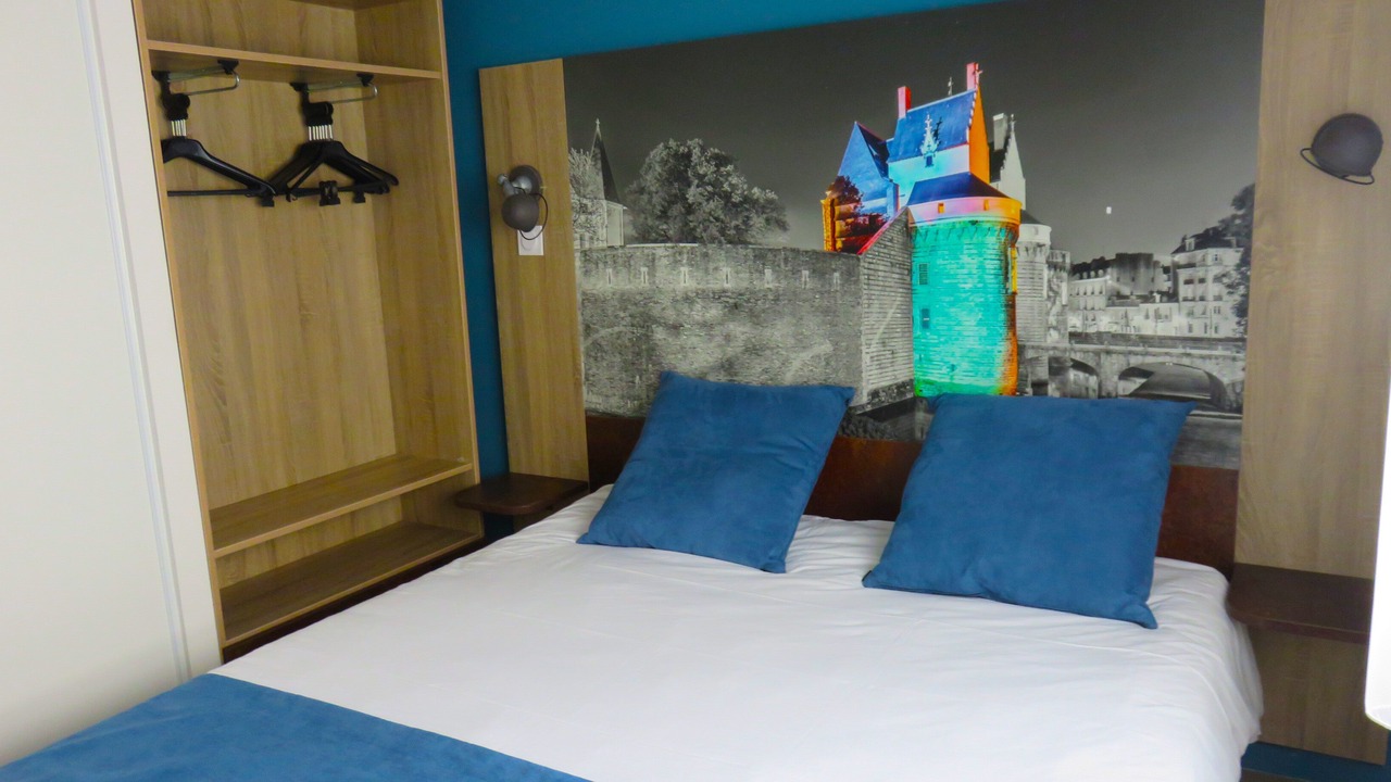 Photo of Bedroom in Republique - Les Ponts