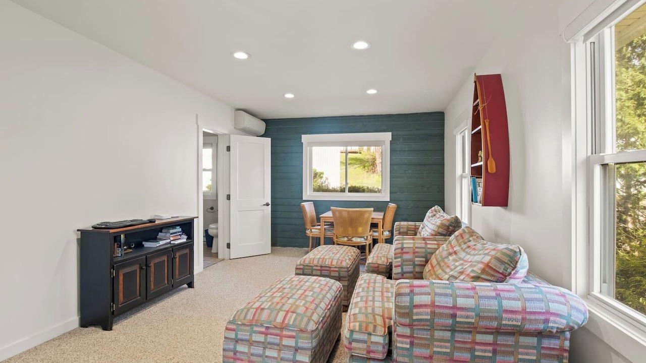 Photo of Others in Conesus