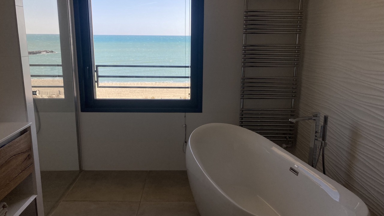 Photo of Bathroom in Saint-Cyprien Plage