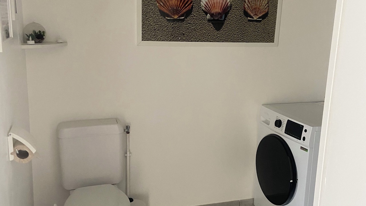 Photo of Bathroom in Lion-sur-Mer