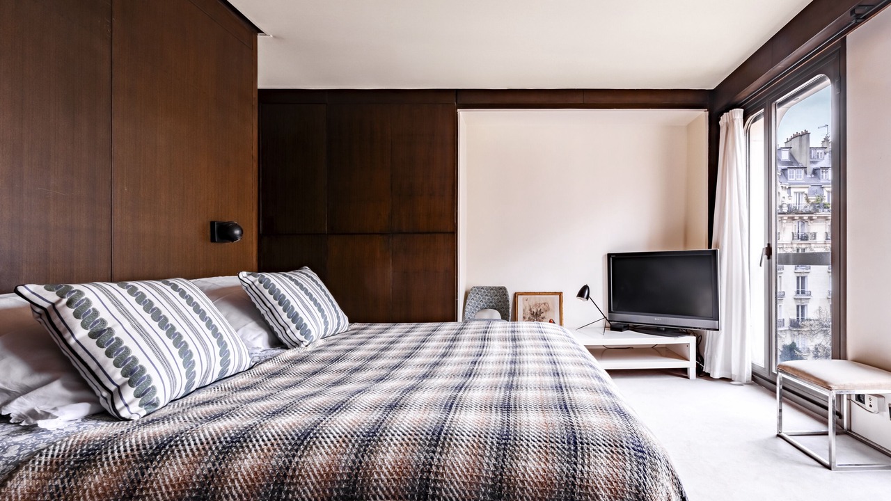 Photo of Bedroom in Grenelle