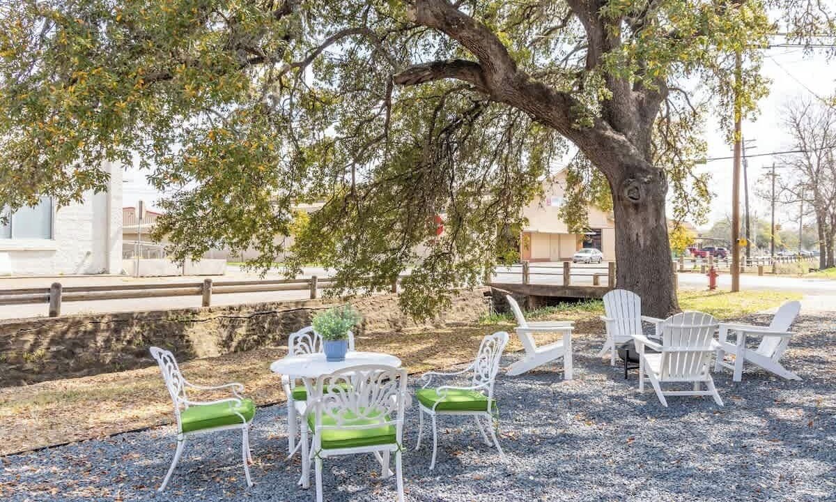 Photo of Outdoor in La Grange