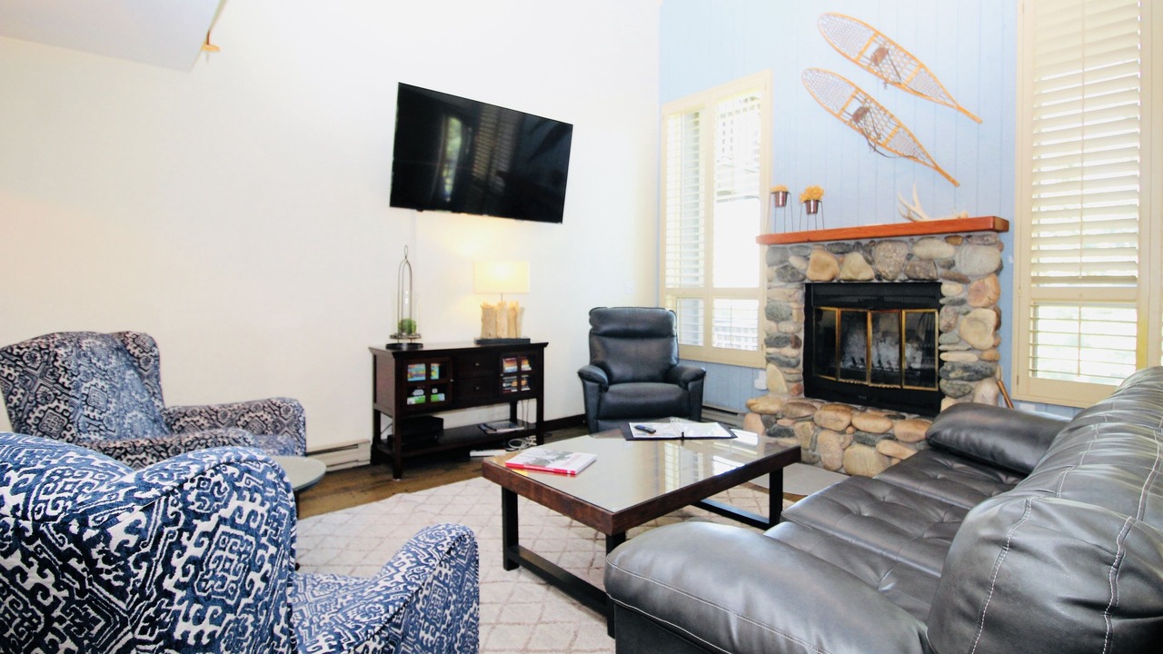 Photo of Livingroom in Purgatory