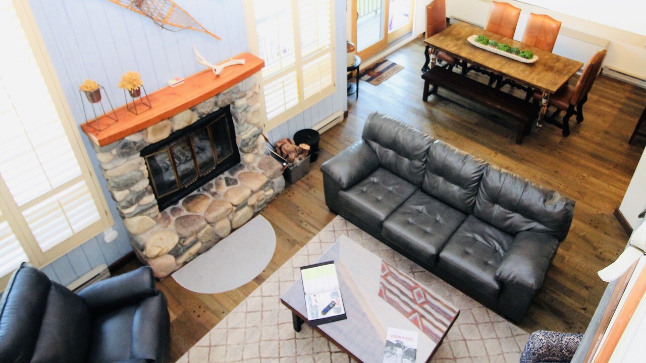 Photo of Livingroom in Purgatory