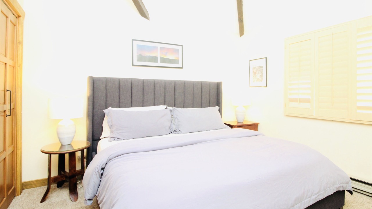 Photo of Bedroom in Purgatory
