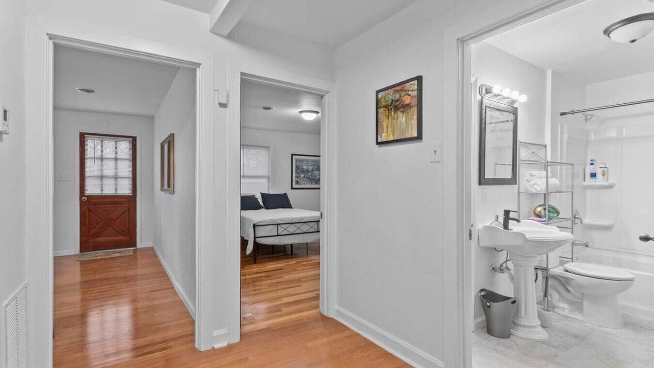 Photo of Bathroom in Imperial