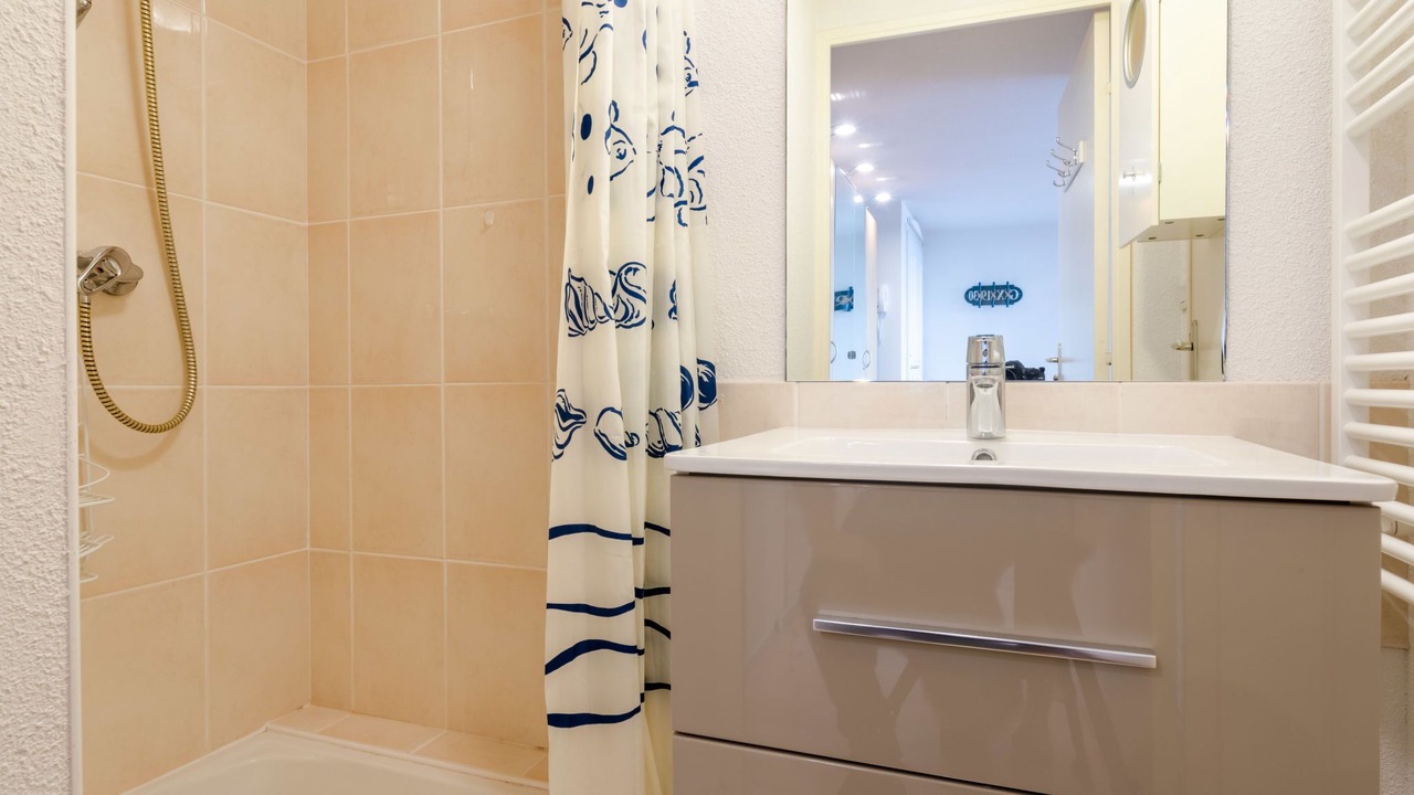 Photo of Bathroom in Port Guillaume