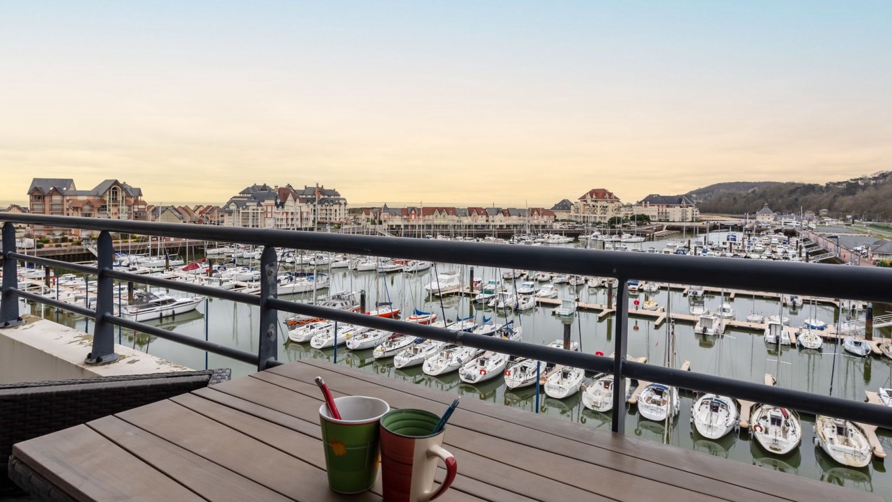 Photo of Others in Port Guillaume