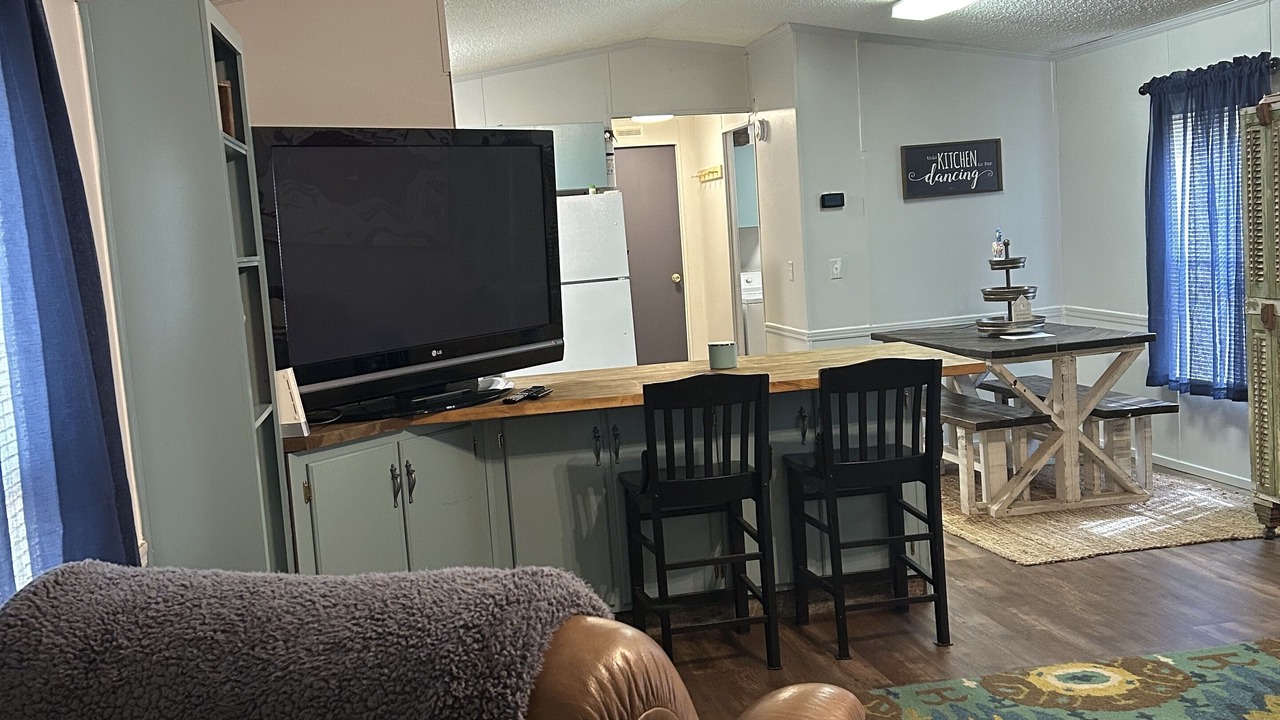 Photo of Livingroom in Tumbling Shoals