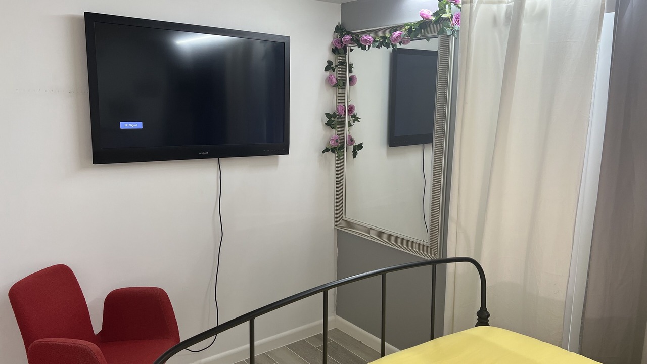 Photo of Bedroom in Roosevelt Park