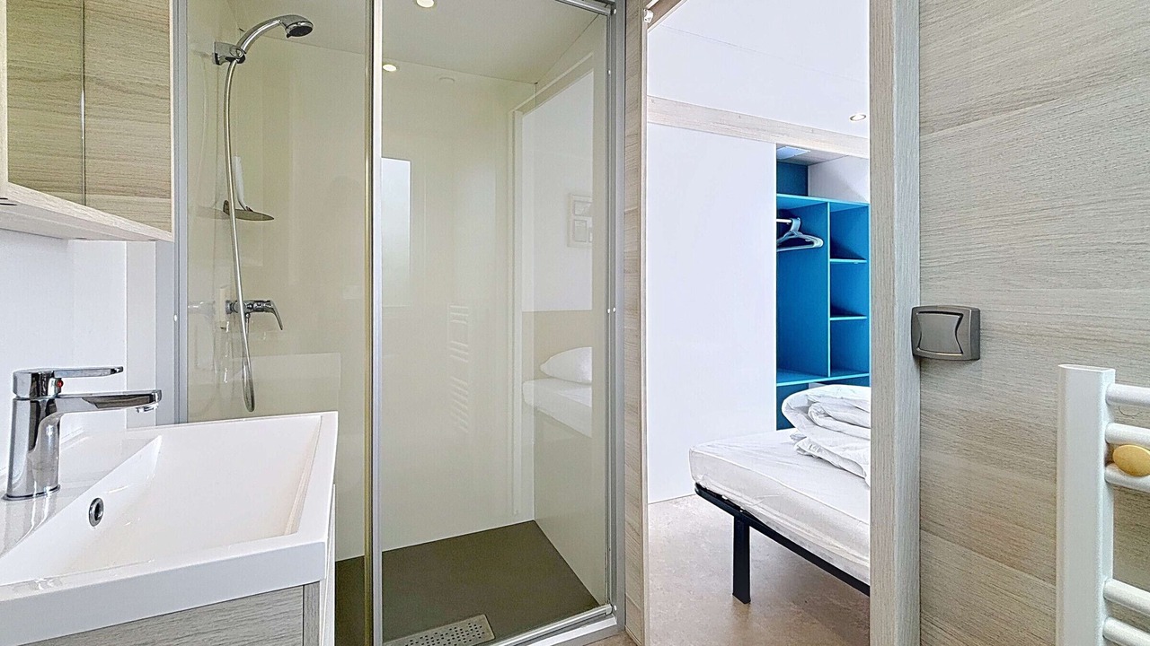 Photo of Bathroom in Jullouville-les-Pins