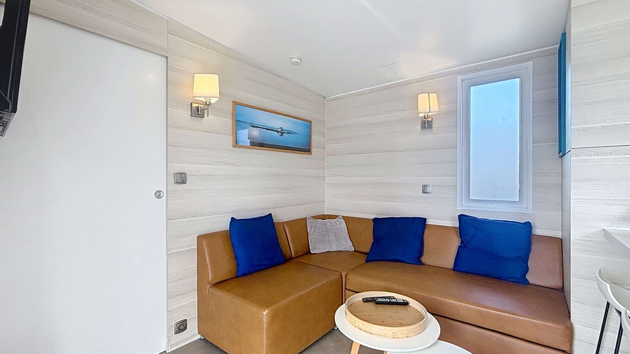 Photo of Livingroom in Jullouville-les-Pins