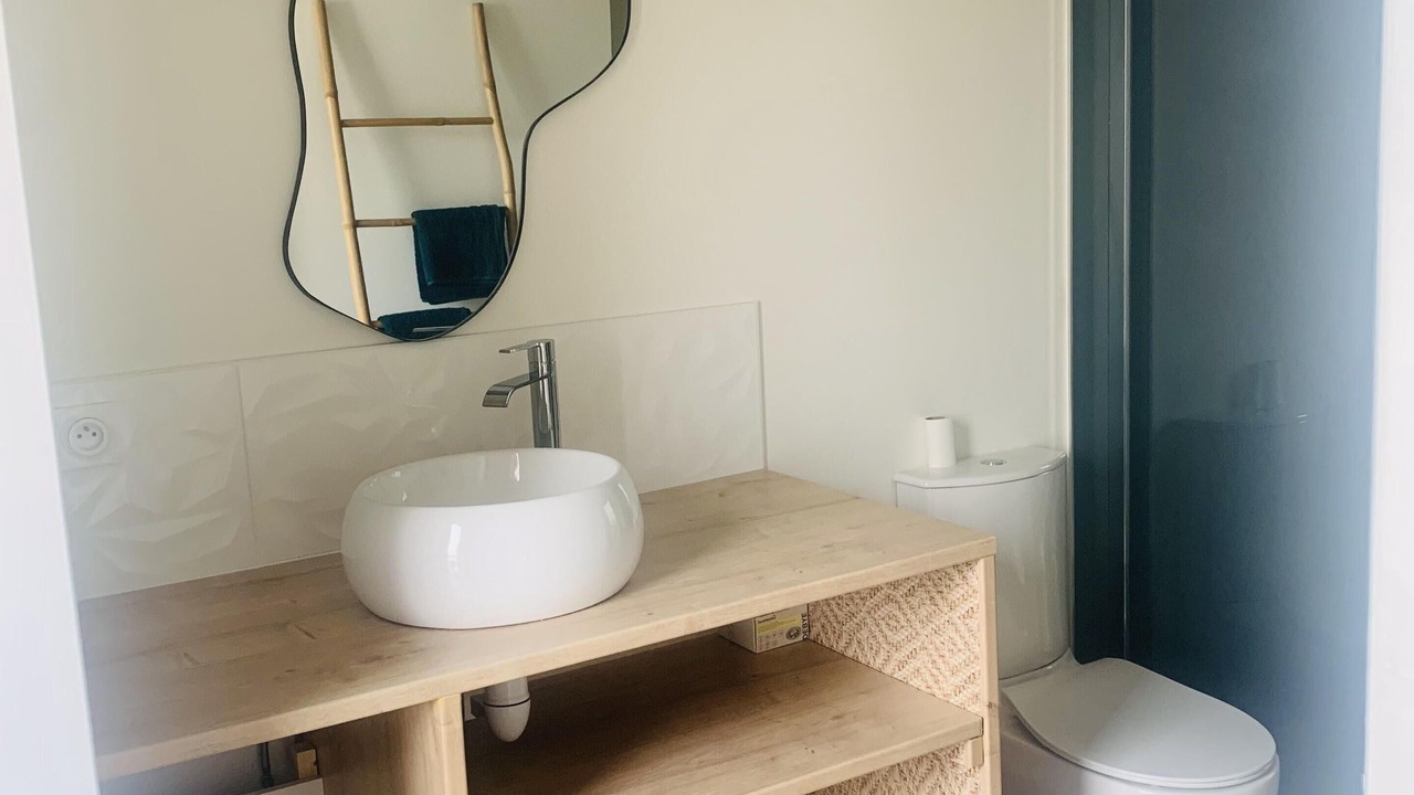 Photo of Bathroom in Colombelles