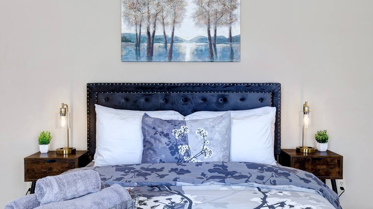 Photo of Bedroom in Riverbend of Camino Real