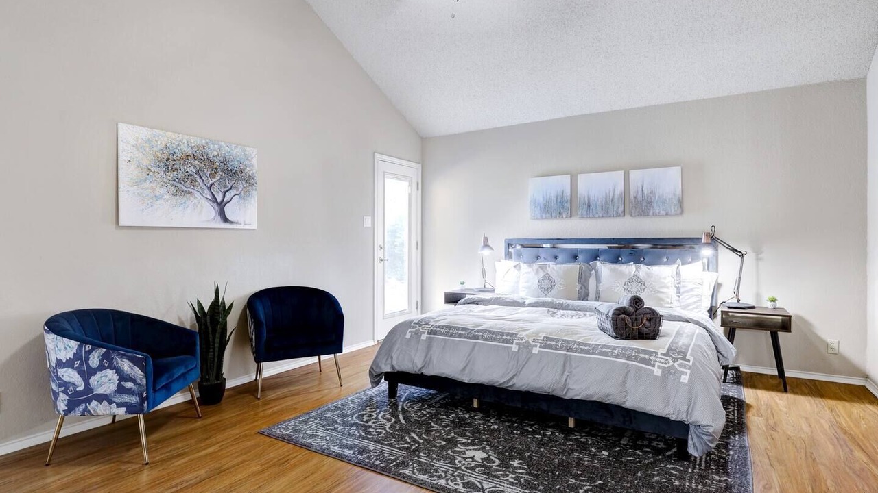 Photo of Bedroom in Riverbend of Camino Real