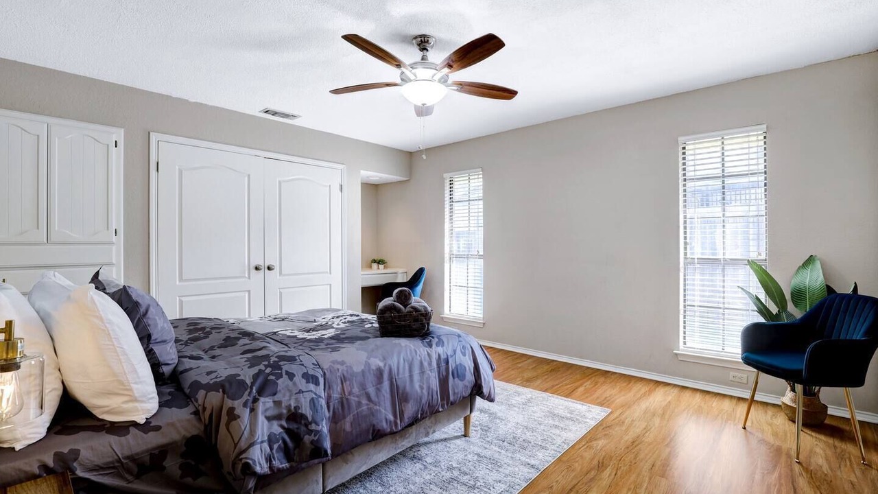 Photo of Bedroom in Riverbend of Camino Real