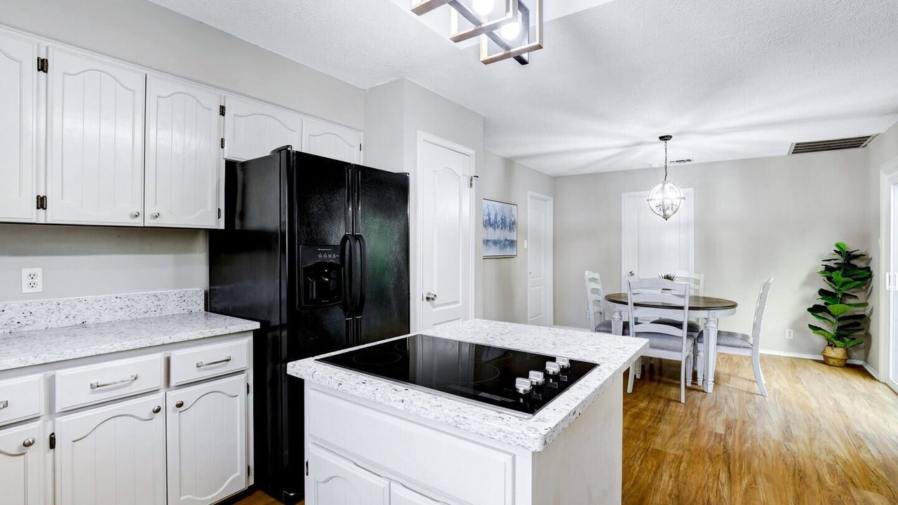 Photo of Kitchen in Riverbend of Camino Real