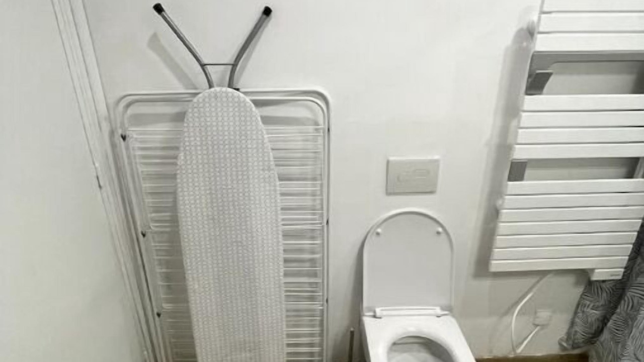 Photo of Bathroom in Chartres