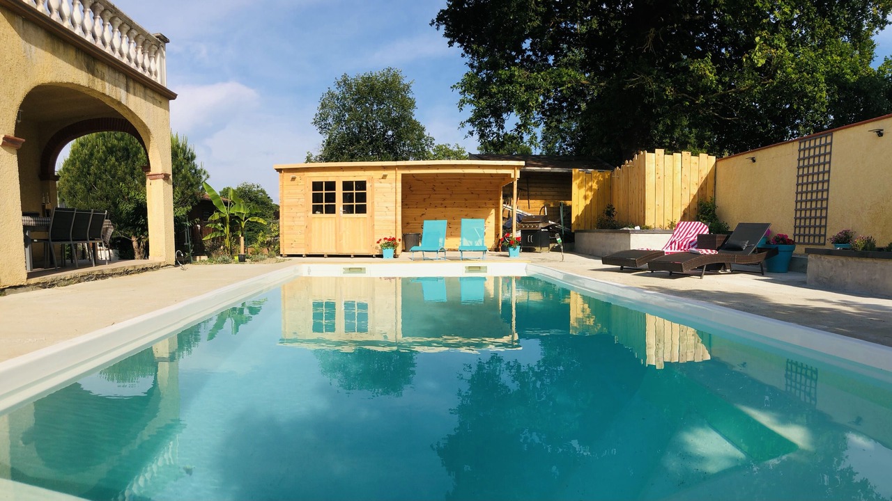 Photo of Outdoor in Pechbonnieu