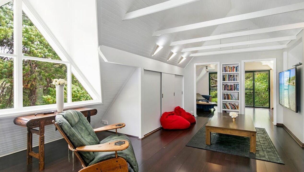 Photo of Others in Galston