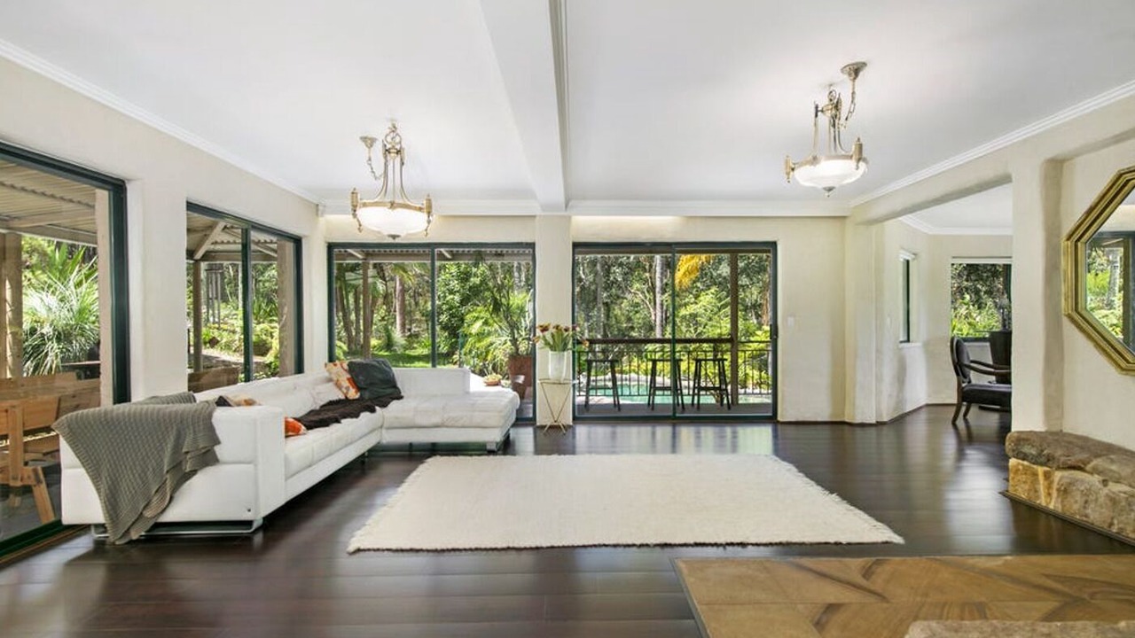 Photo of Livingroom in Galston