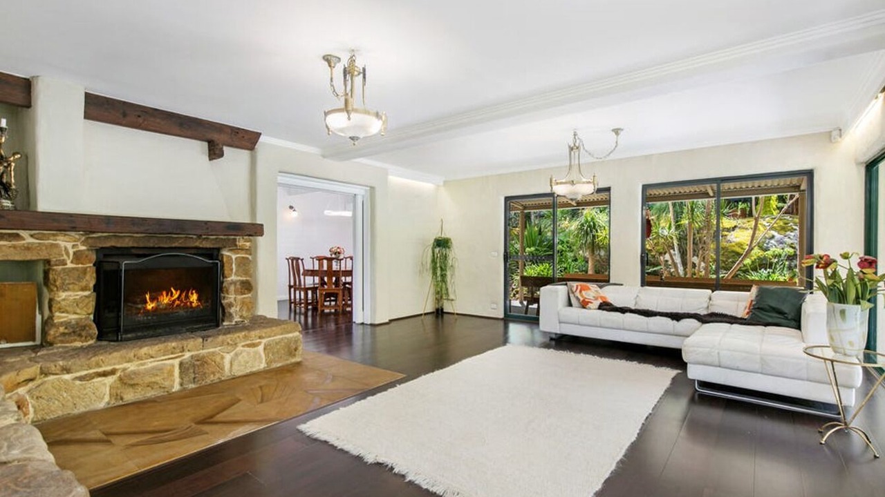 Photo of Livingroom in Galston