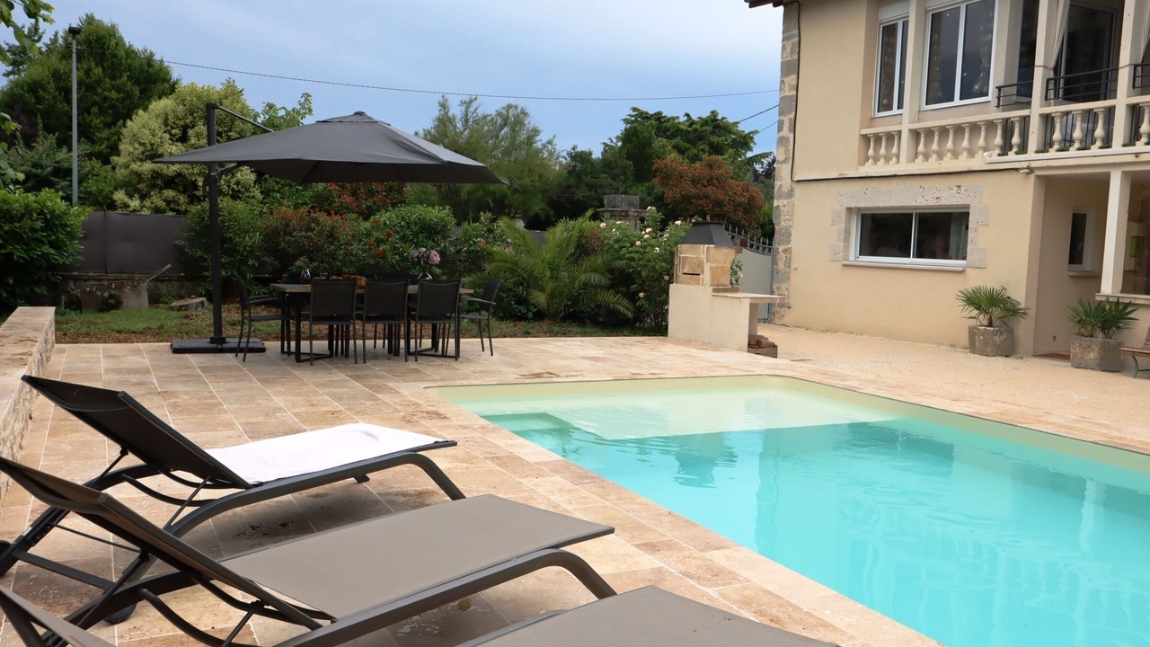 Photo of Outdoor in Nerac