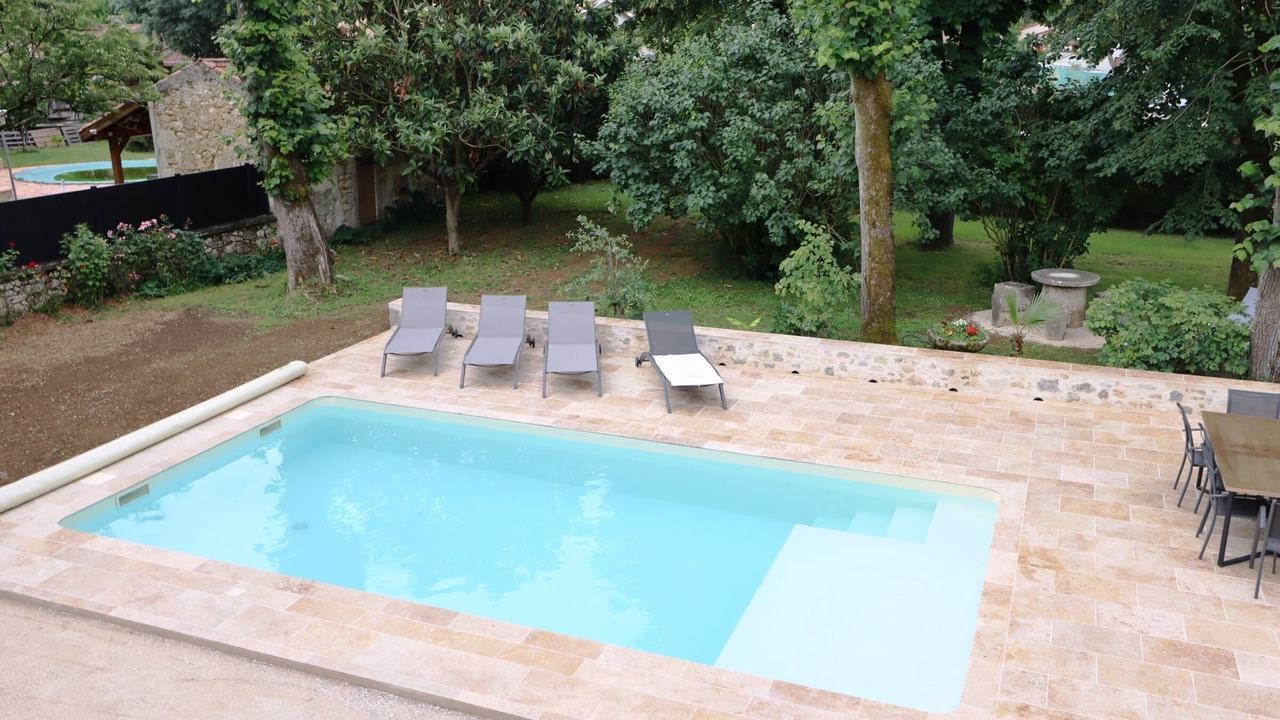 Photo of Outdoor in Nerac