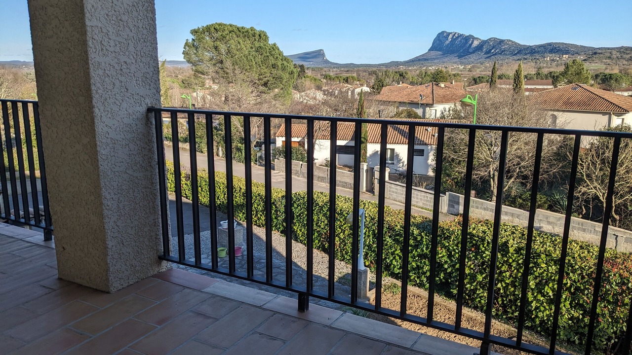 Photo of Outdoor in Saint-Martin-de-Londres